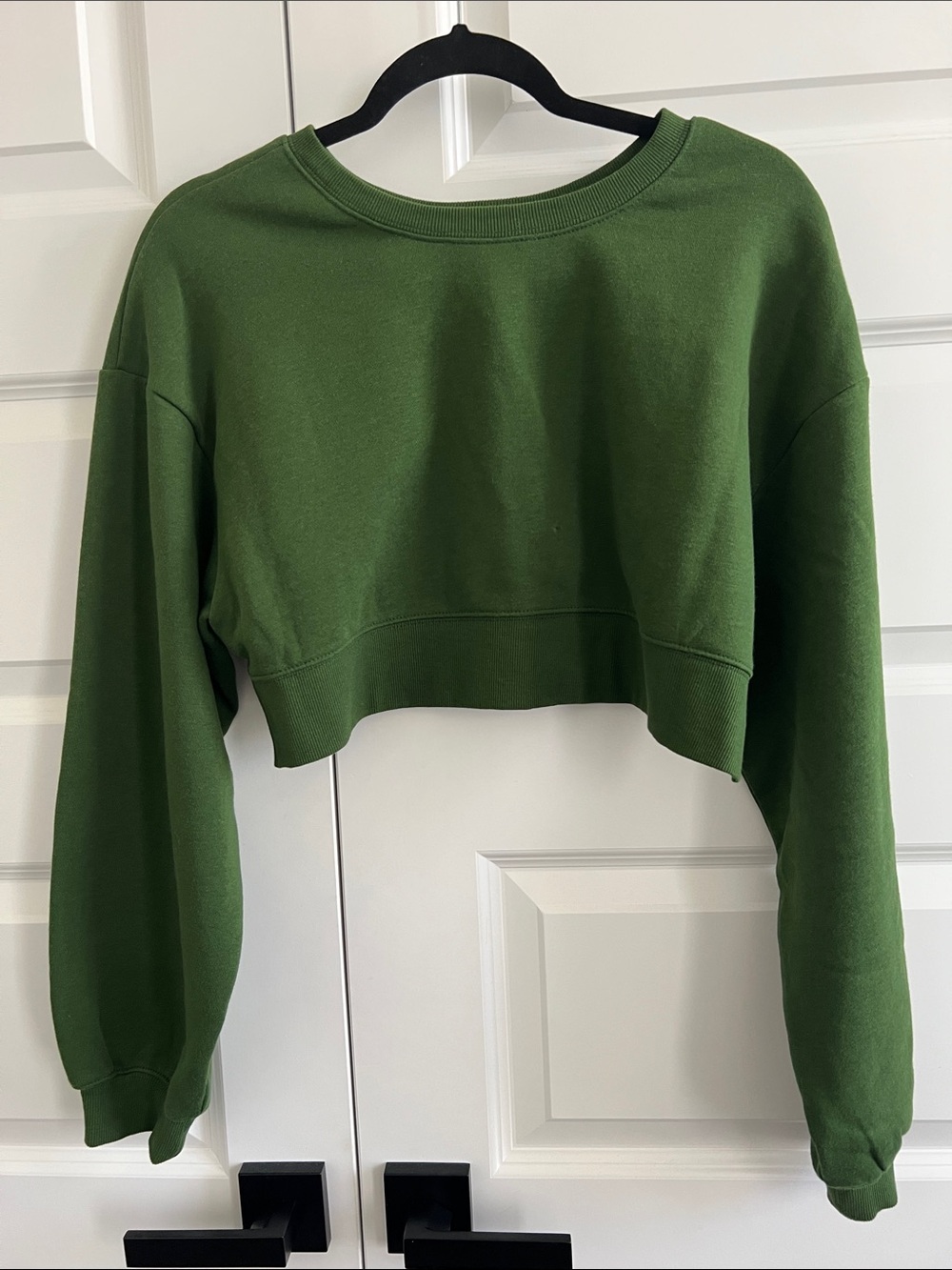 Urban Outfitters Olive Green Cropped Crewneck Sweatshirt